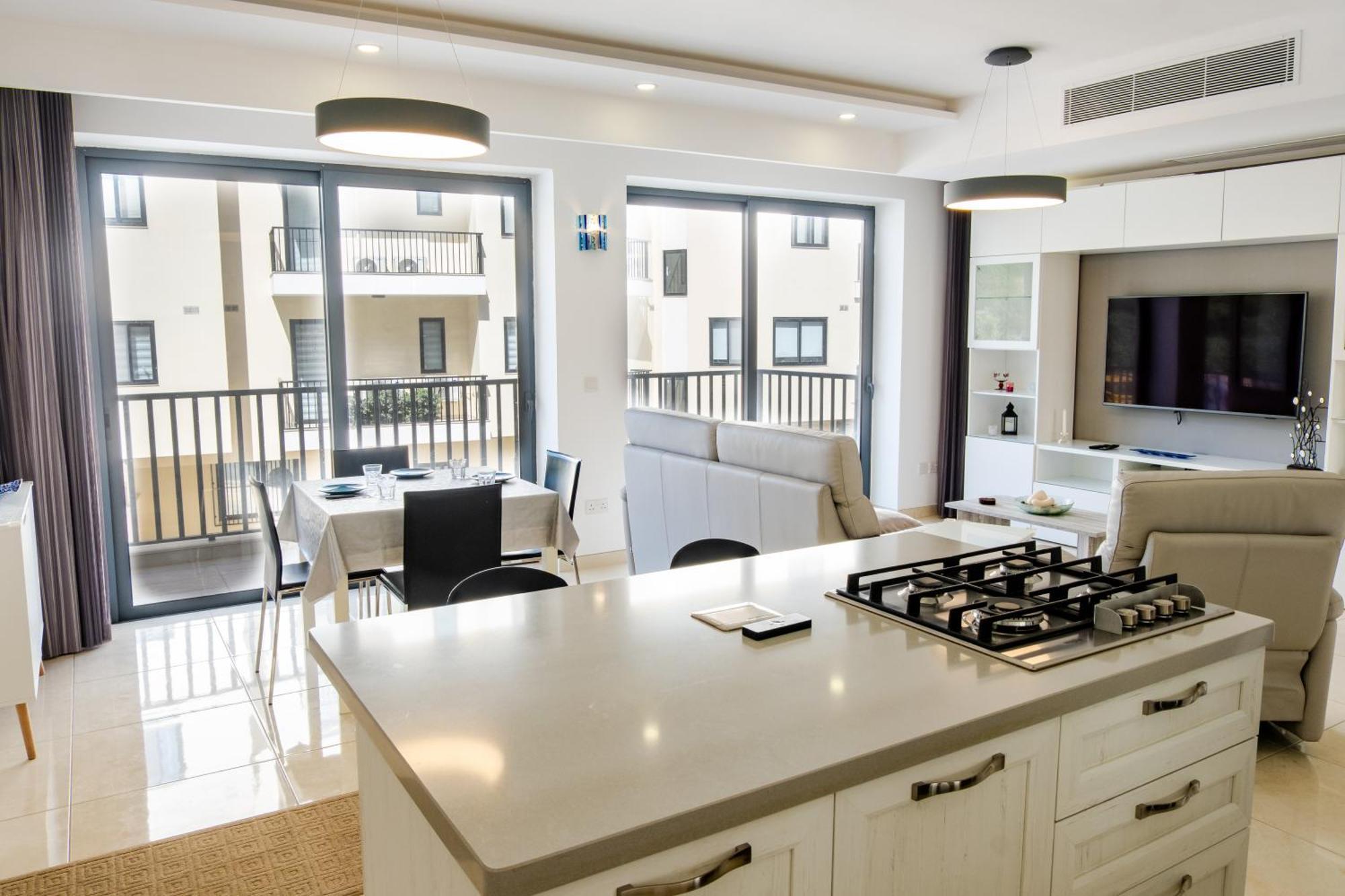 Mellieha, Luxury 3 Bedroom Azure Maisonette 외부 사진